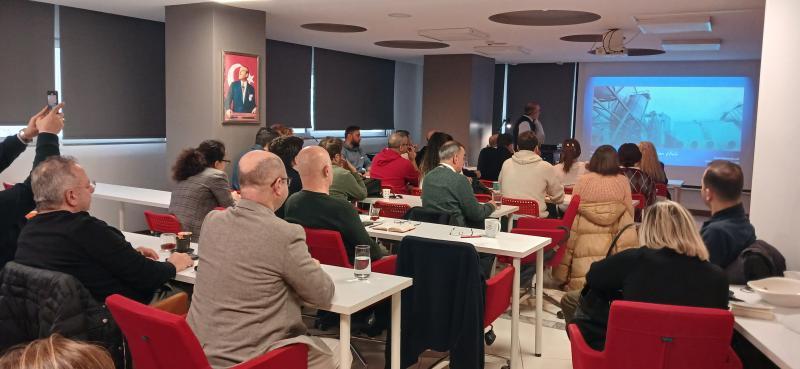 http://www.hakanunlu.net/assets/img/KW Fores Şişli BM de 02.02.2026 tarihinde Ticari Gayrimenkulün Önsözü eğitimi...